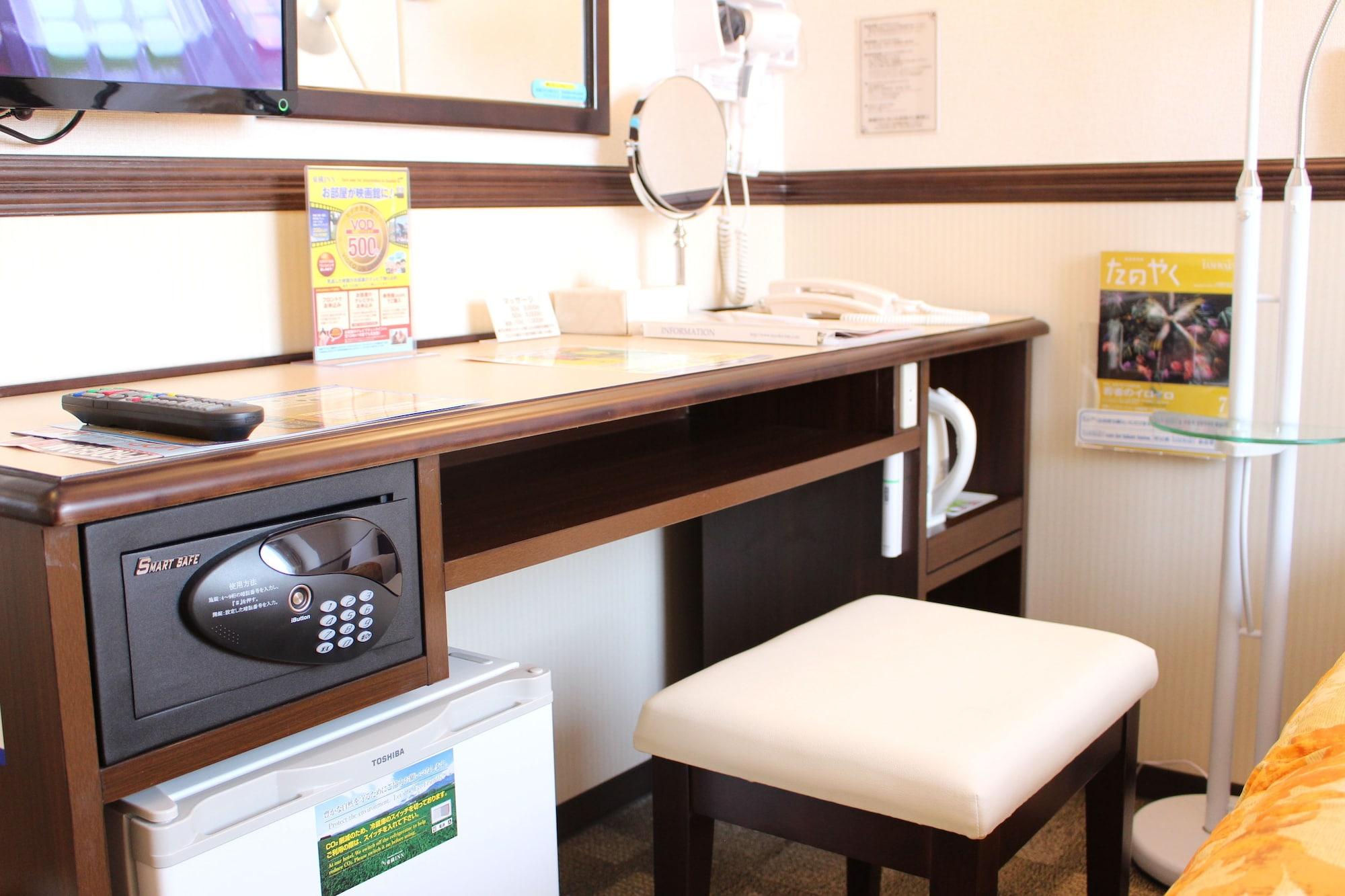 Toyoko Inn Tokyo Kamata No 1 Bagian luar foto