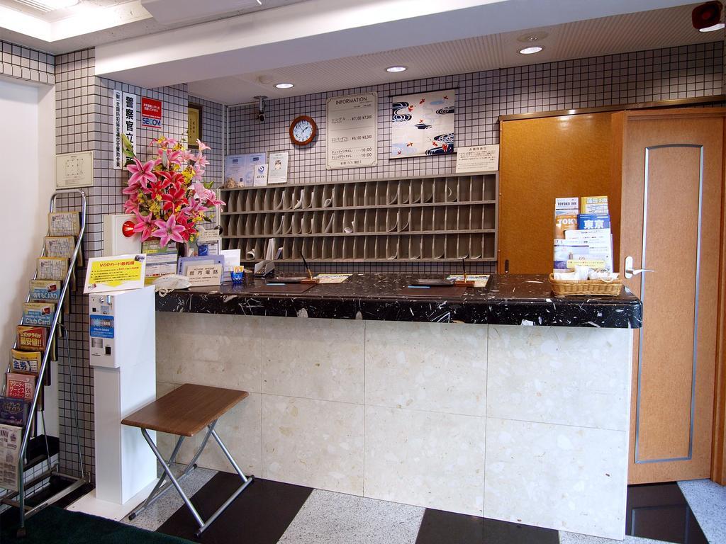 Toyoko Inn Tokyo Kamata No 1 Bagian luar foto